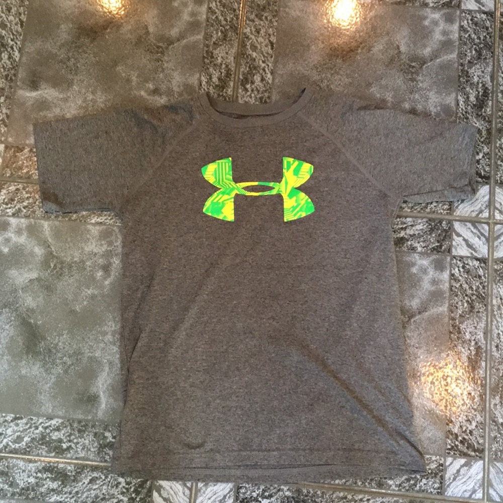 Boys medium shirt